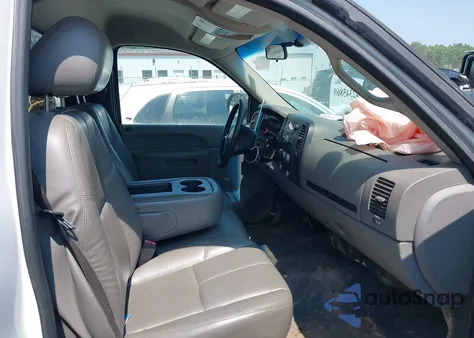 2010 Chevrolet Silverado 2500Hd Work Truck z USA, uszkodzony, nr VIN 1GC3CVBG7AF155235